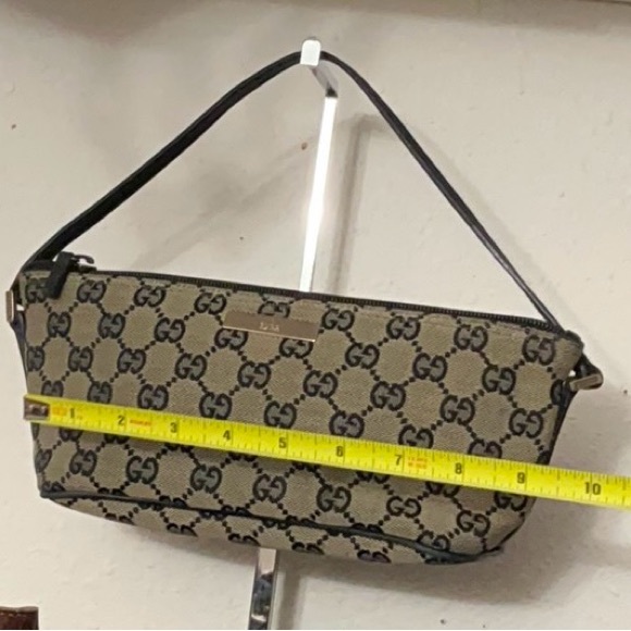 Gucci Monogram GG Canvas Small Pochette - Picture 7 of 8
